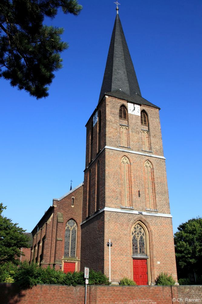 Pfarrkirche_Leuth_01a.jpg